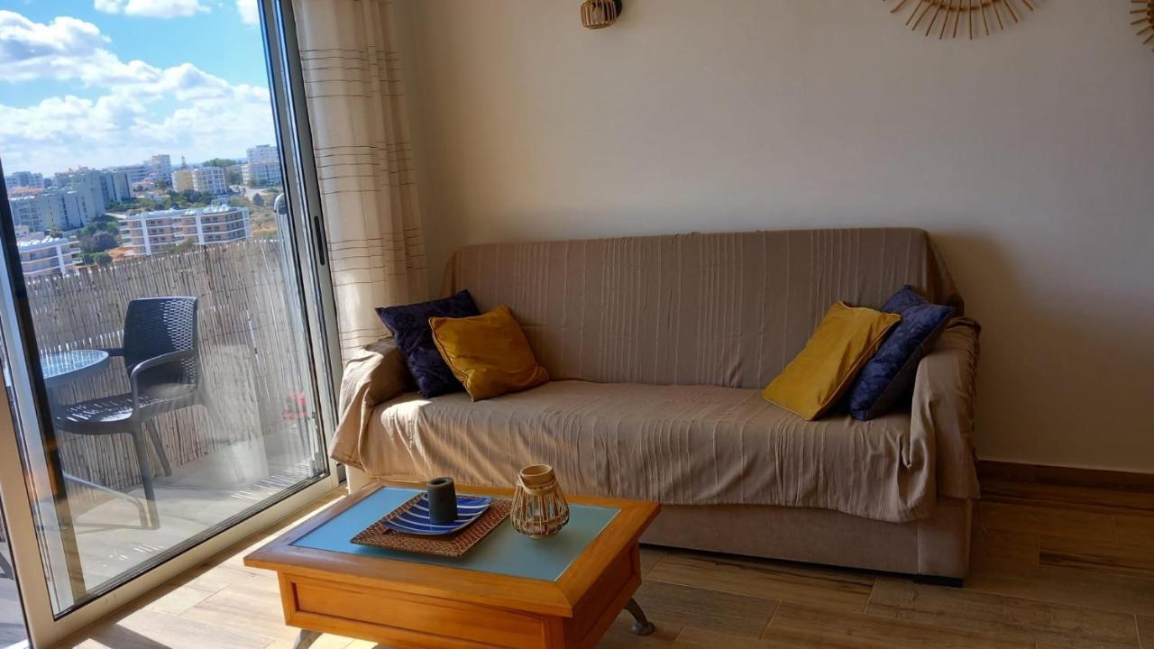 Com Vista Espetacular, Ao Lado Da Apartment